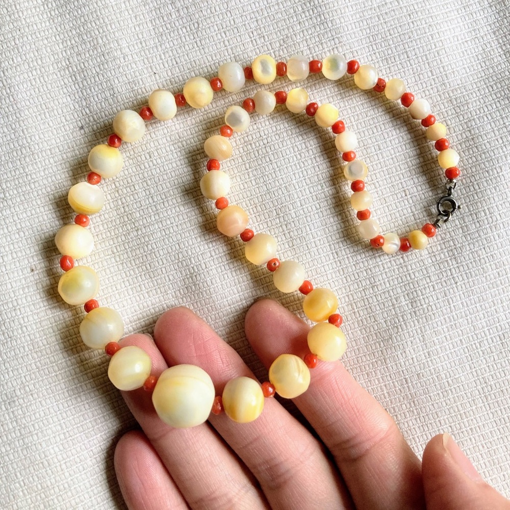 Antique Art Deco Mother of Pearl Coral Beads Graduated Necklace Sterling Silver - Picture 2 of 12